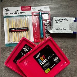 BNWT - Art Trays & Modelling Clay Tool Set